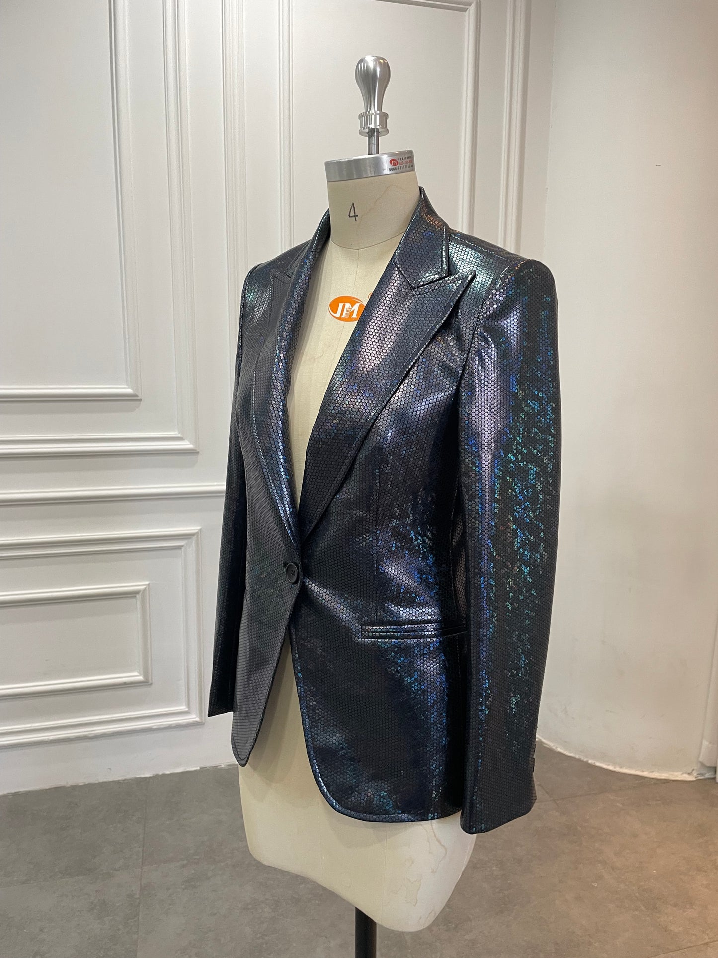 NOTTE METALLIC HONEYCOMB BLAZER AND PANT SUIT