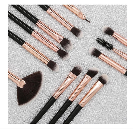 12 PCS Eyeshadow Brush Set with Storage Bag