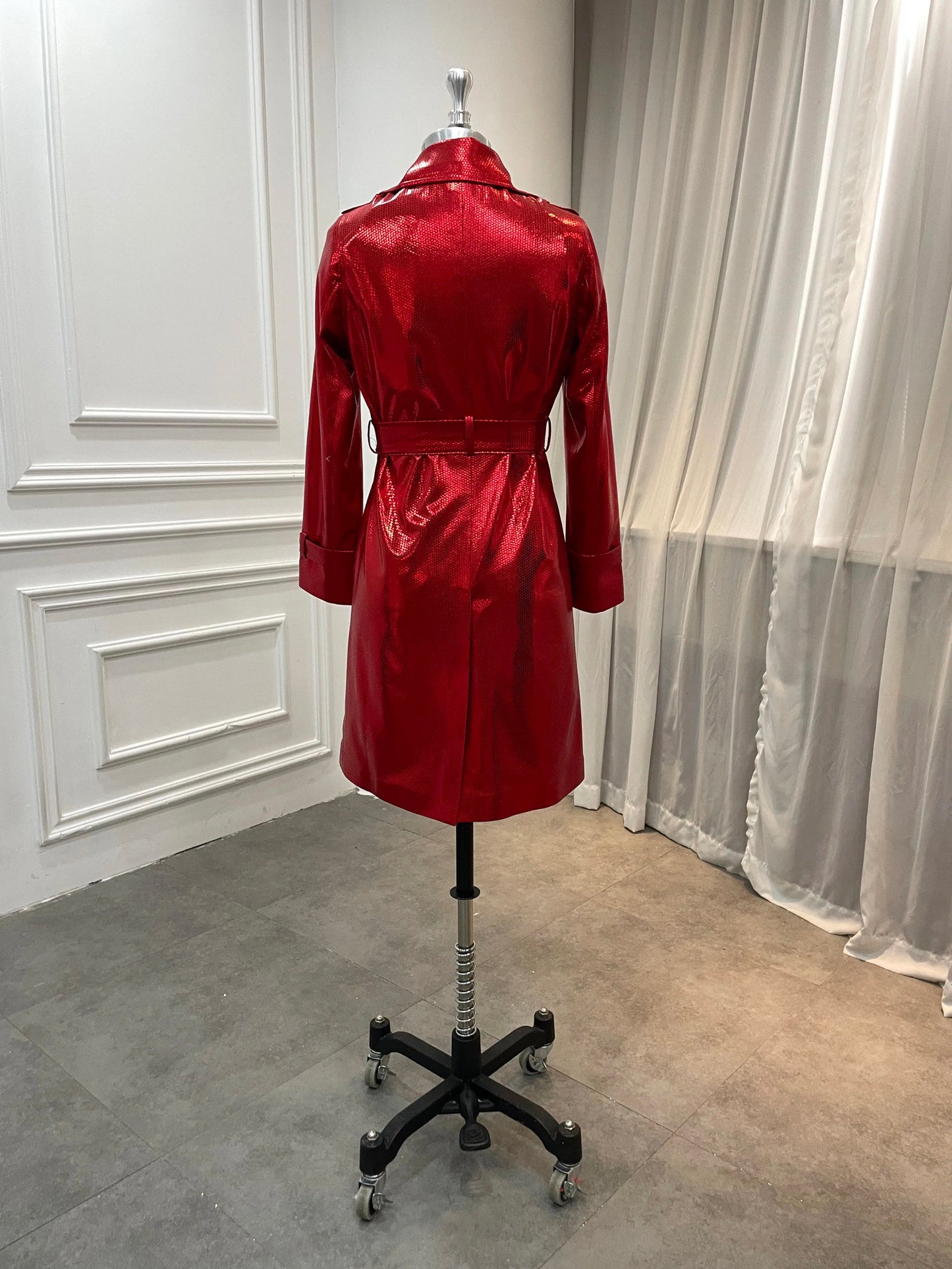 HONEY RED MID-LENGTH TRENCH COAT