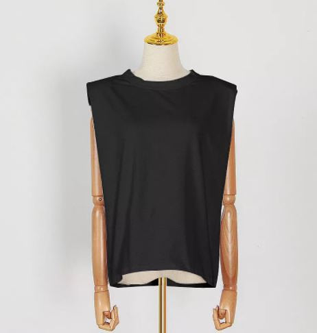 SLEEVELESS PADDED TEE