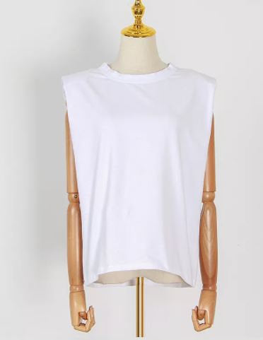 SLEEVELESS PADDED TEE