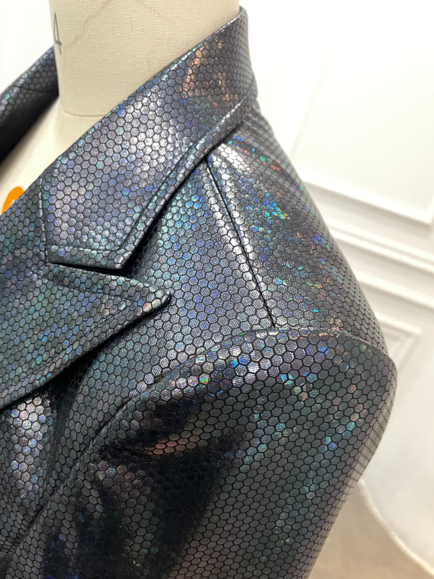 NOTTE METALLIC HONEYCOMB BLAZER AND PANT SUIT