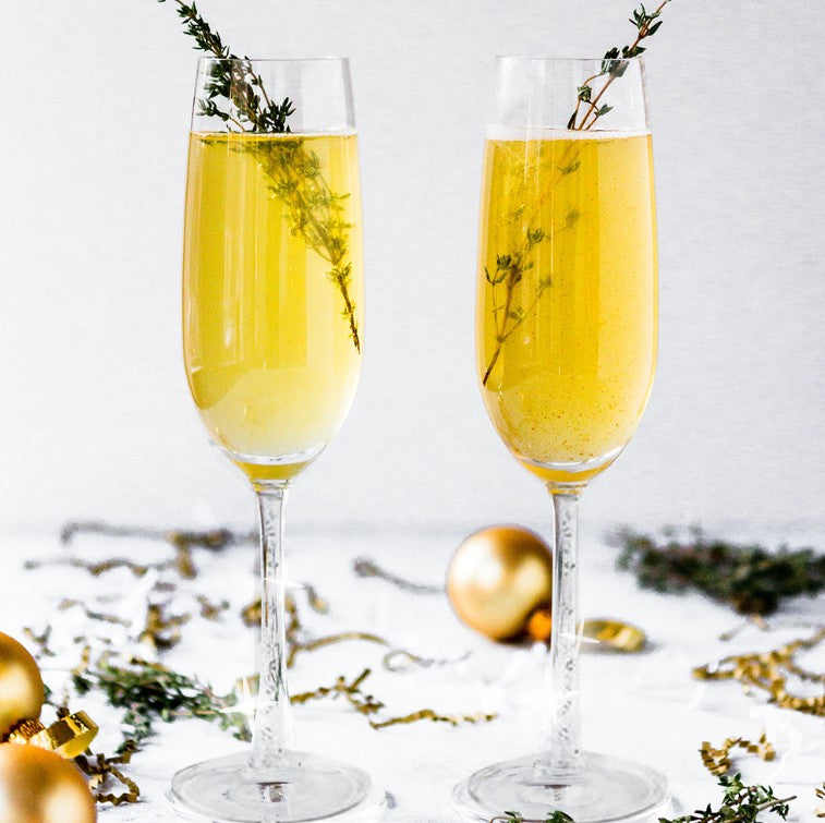 Set of 2 Crystaline Stem Champagne Flutes